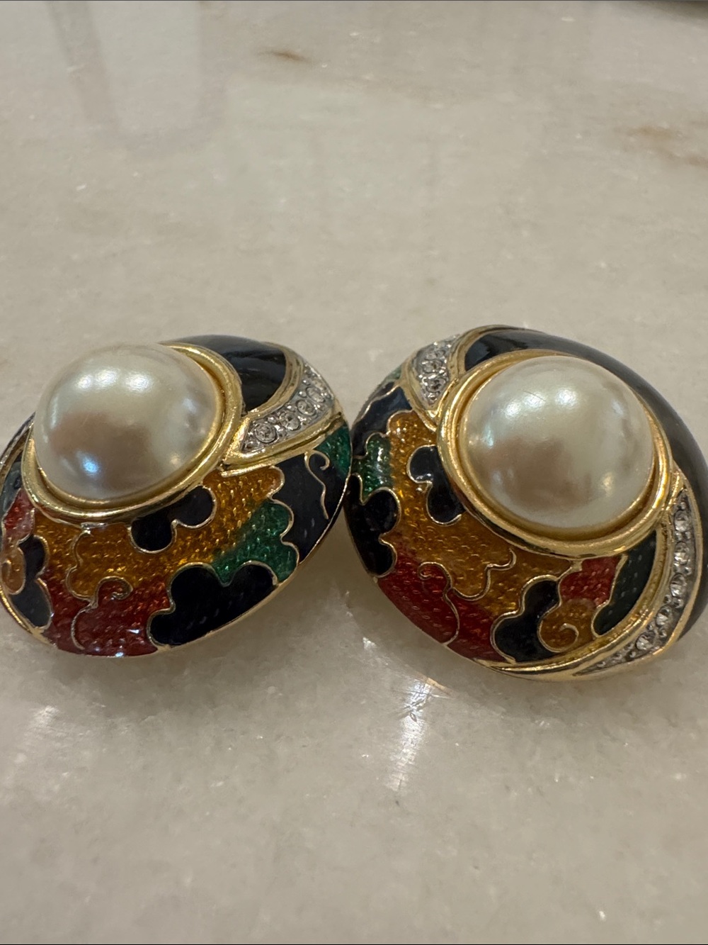 Vintage Guy Laroche Paris Signed Enamel Faux Mabe Pearl Clip On Earrings 80s Run